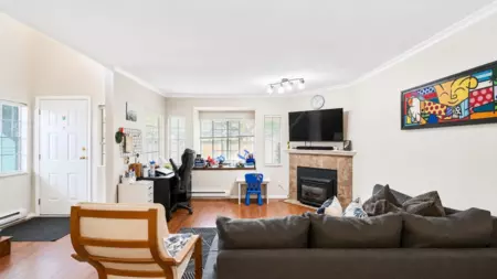 Kitchen Island Photo of 29 355 Duthie Avenue, Burnaby, BC