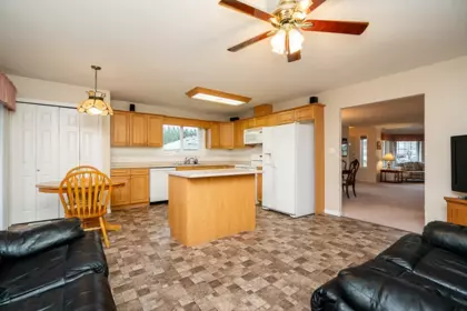 Guest Bathroom Photo of 56 7292 Elm Road, Agassiz, BC