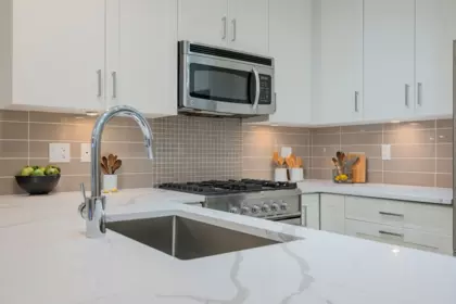 Kitchen Island Photo of 101 5099 Springs Boulevard, Tsawwassen, BC