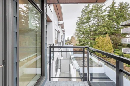 Hallway Photo of 406 5535 Hastings Street, Burnaby, BC