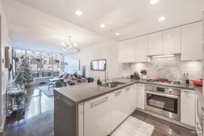 Breakfast Nook Photo of 310 5638 Birney Avenue, Vancouver, BC