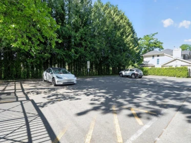 Garden / Landscaping Photo of 10 3088 Airey Drive, Richmond, BC