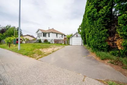 33393 George Ferguson Way, Abbotsford, BC, Abbotsford — Single Family Residence for sale