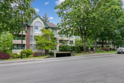 204 5656 Halley Avenue, Burnaby, BC, Burnaby — Apartment/Condo for sale