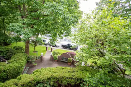 Outdoor Deck Photo of 204 5656 Halley Avenue, Burnaby, BC