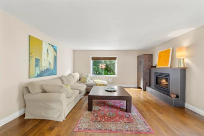 1588 Inglewood Avenue, West Vancouver, BC, West Vancouver — Single Family Residence for sale