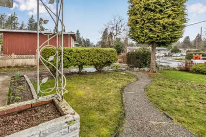 11032 86a Avenue, Delta, BC, Delta — Single Family Residence for sale