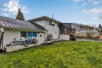 Outdoor Deck Photo of 11032 86a Avenue, Delta, BC