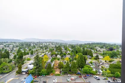 Backyard Photo of 1901 615 Hamilton Street, New Westminster, BC