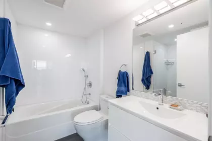 Mudroom Photo of 1901 615 Hamilton Street, New Westminster, BC