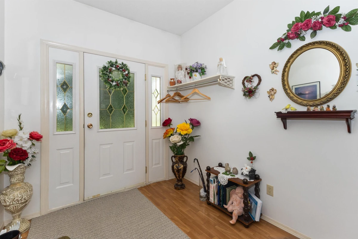 Family Room Photo of 1446 Townline Road, Abbotsford, BC