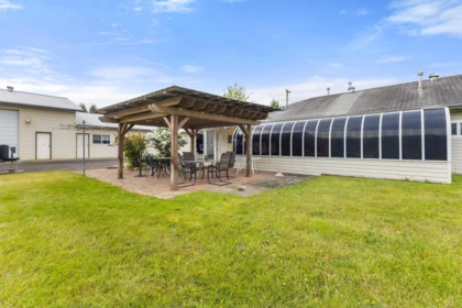 1446 Townline Road, Abbotsford, BC, Abbotsford — Single Family Residence for sale