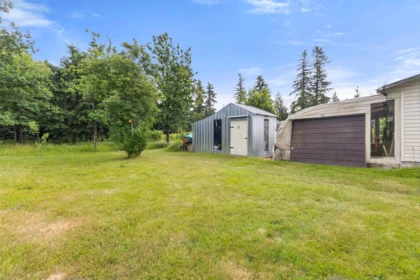 Garden / Landscaping Photo of 1446 Townline Road, Abbotsford, BC