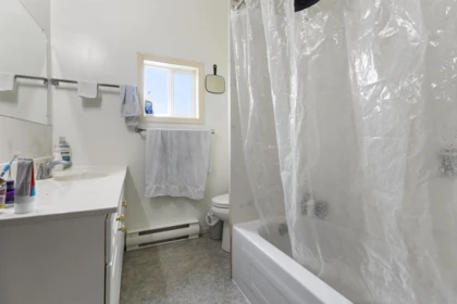Powder Room Photo of 1446 Townline Road, Abbotsford, BC