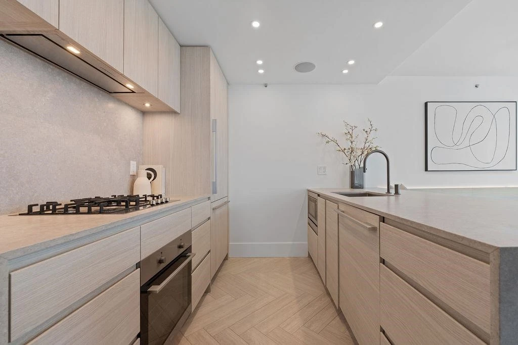 Dining Area Photo of 2206 1438 Richards Street, Vancouver, BC