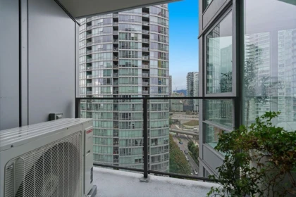 Hot Tub / Spa Photo of 2206 1438 Richards Street, Vancouver, BC