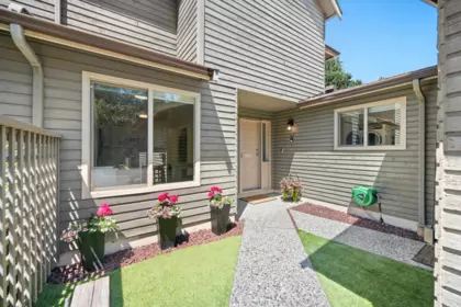 1774 Lilac Drive, Surrey, BC, Surrey — Townhouse for sale