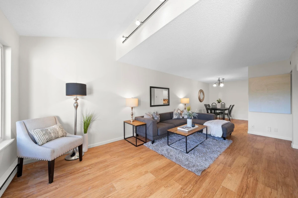 Living Room Photo of 4896 47a Avenue, Delta, BC