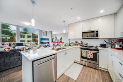 Kitchen Photo of 4170 2180 Kelly Avenue, Coquitlam, BC