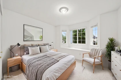 Basement Recreation Room Photo of 18483 66a Avenue, Surrey, BC