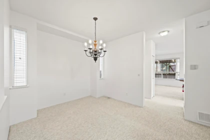 Breakfast Nook Photo of 18483 66a Avenue, Surrey, BC