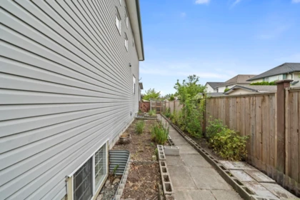 Community Amenities Photo (Clubhouse) of 18483 66a Avenue, Surrey, BC