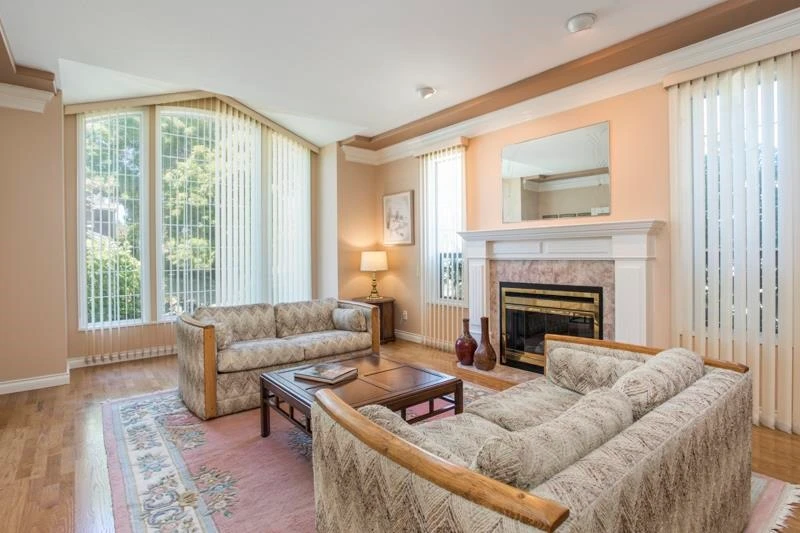 Living Room Photo of 5648 Musgrave Crescent, Richmond, BC