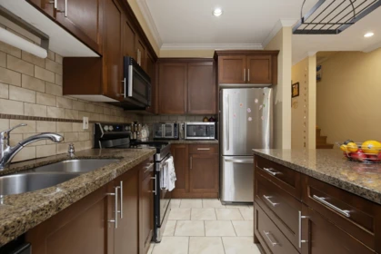Kitchen Island Photo of 11 5623 Teskey Way, Chilliwack, BC