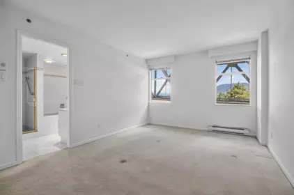 Basement Recreation Room Photo of 502 1012 Beach Avenue, Vancouver, BC