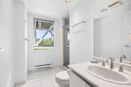 Office / Den Photo of 502 1012 Beach Avenue, Vancouver, BC