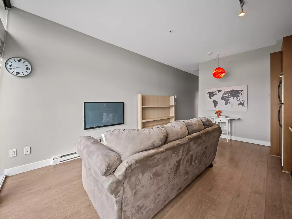 Dining Area Photo of 301 4372 Fraser Street, Vancouver, BC