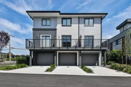 Aerial View of 6 33520 Kingston Avenue, Abbotsford, BC