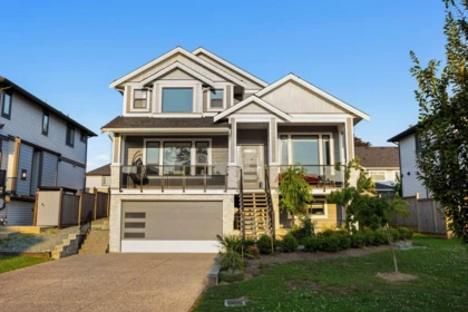 8394 Mctaggart Street, Mission, BC, Mission — Single Family Residence for sale