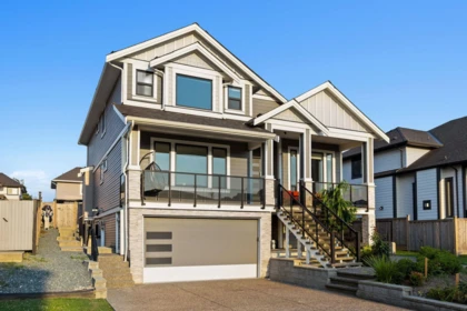 8394 Mctaggart Street, Mission, BC, Mission — Single Family Residence for sale