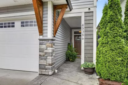 Pantry Photo of 45386 Spadina Avenue, Chilliwack, BC