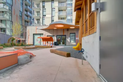 208 8188 Fraser Street, Vancouver, BC, Vancouver — Apartment/Condo for sale
