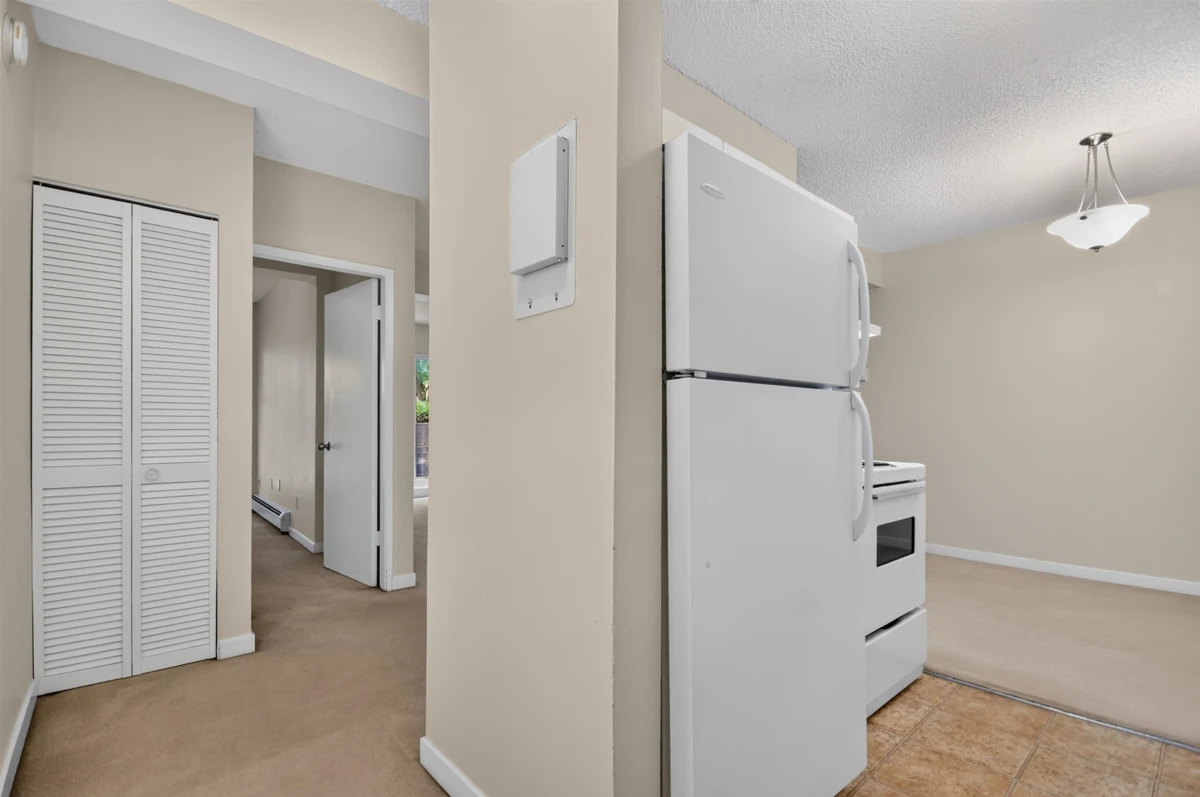 Family Room Photo of 118 1655 Nelson Street, Vancouver, BC