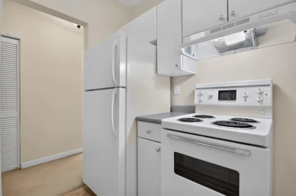 Pantry Photo of 118 1655 Nelson Street, Vancouver, BC