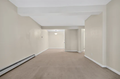 Powder Room Photo of 118 1655 Nelson Street, Vancouver, BC