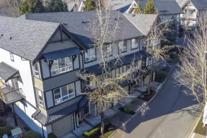 107 6747 203 Street, Langley, BC, Langley — Townhouse for sale