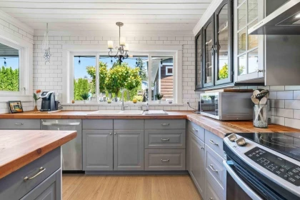 Pantry Photo of 16127 8 Avenue, Surrey, BC