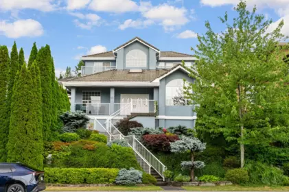116 Ravine Drive, Port Moody, BC, Port Moody — Single Family Residence for sale