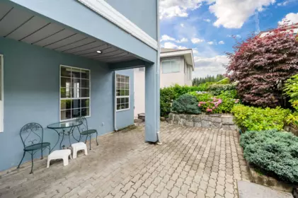 Swimming Pool Photo of 116 Ravine Drive, Port Moody, BC