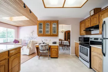 Kitchen Island Photo of 240 E Eighth Avenue, New Westminster, BC