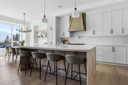Breakfast Nook Photo of 46007 Weeden Drive, Chilliwack, BC