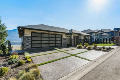 46007 Weeden Drive, Chilliwack, BC, Chilliwack — Single Family Residence for sale