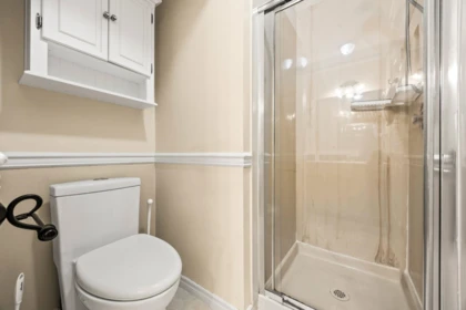 Basement Recreation Room Photo of 5455 184a Street, Surrey, BC