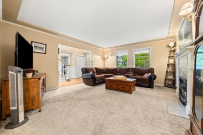 Breakfast Nook Photo of 5455 184a Street, Surrey, BC