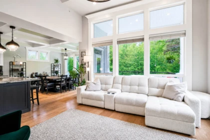 Kitchen Island Photo of 11448 232 Street, Maple Ridge, BC