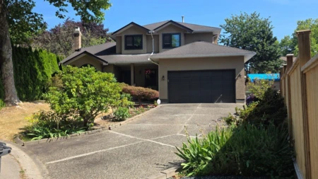 14166 84b Avenue, Surrey, BC, Surrey — Single Family Residence for sale